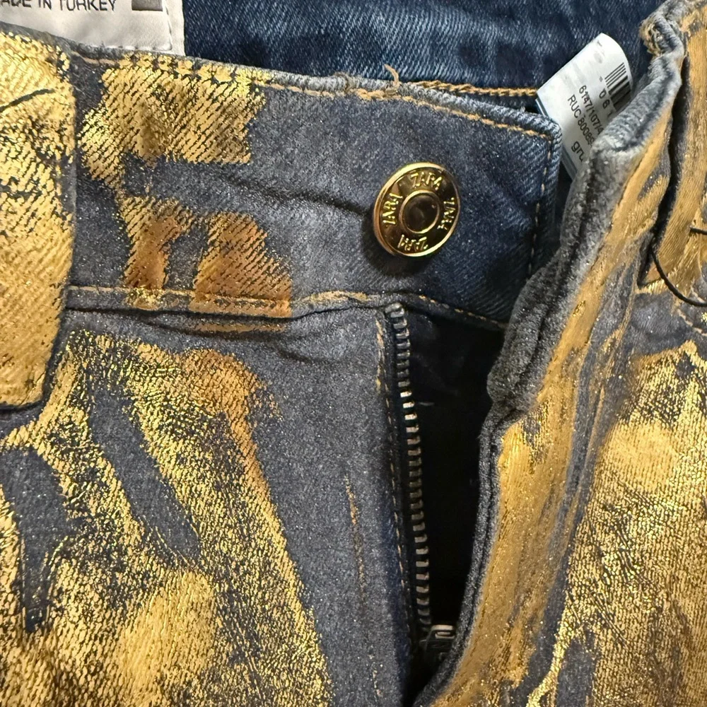 NWOT ZARA Metallic Cyber Gold Slim Crop Pants - Women size 4